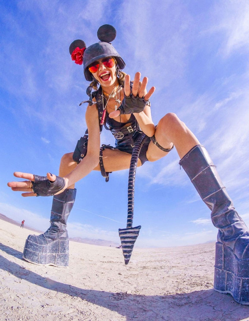 Фрик-лук Burning man