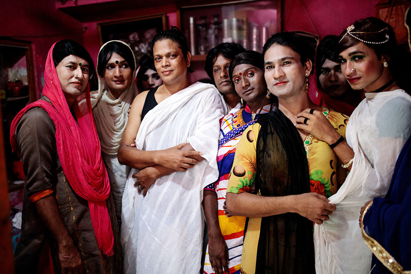 Хиджры - индийская каста варны неприкасаемых