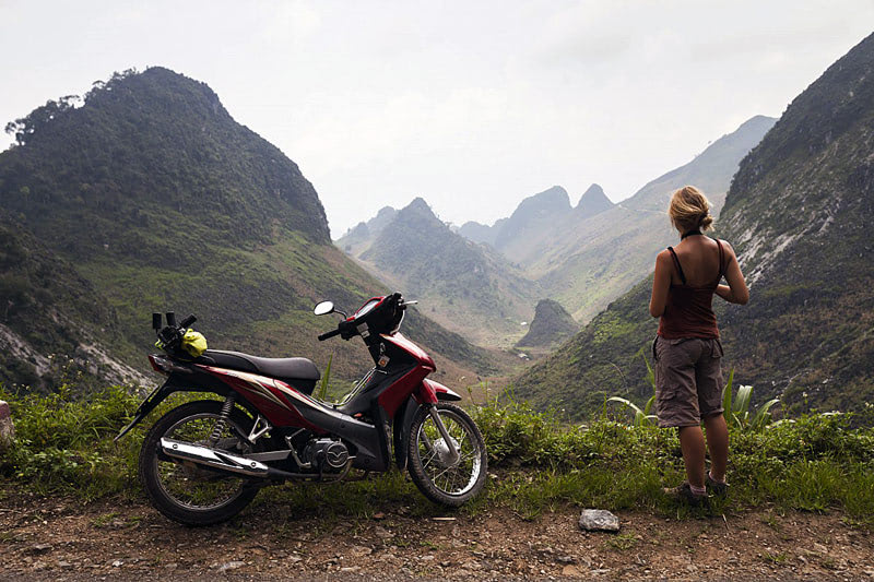 В Аюттхая на скутере