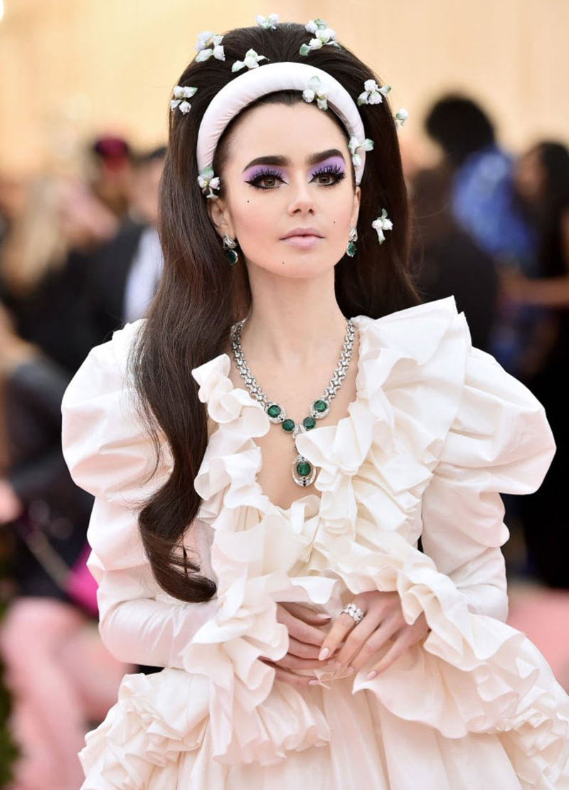 Бал Met Gala: Лили Коллинз