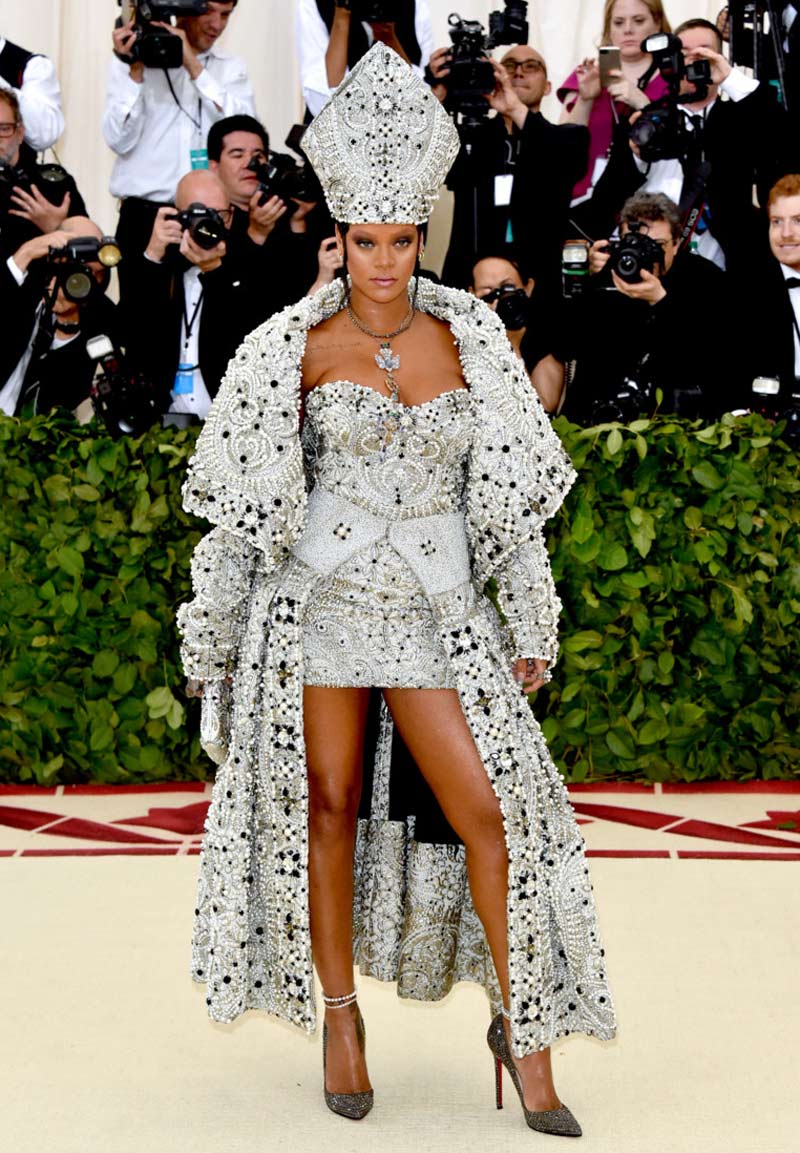 Бал Met Gala: Рианна