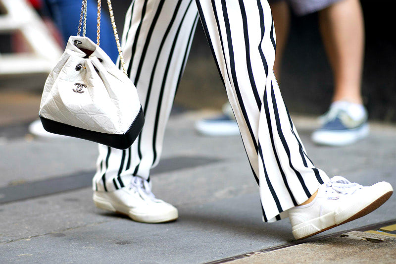 Белые кроссовки: популярность