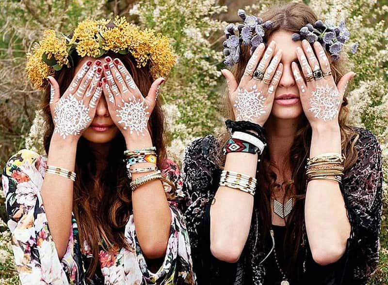 Украшения и платья бохо