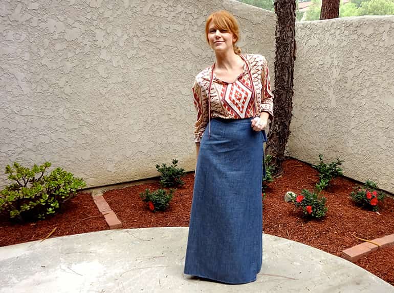 Джинсовая юбка в пол и блузка