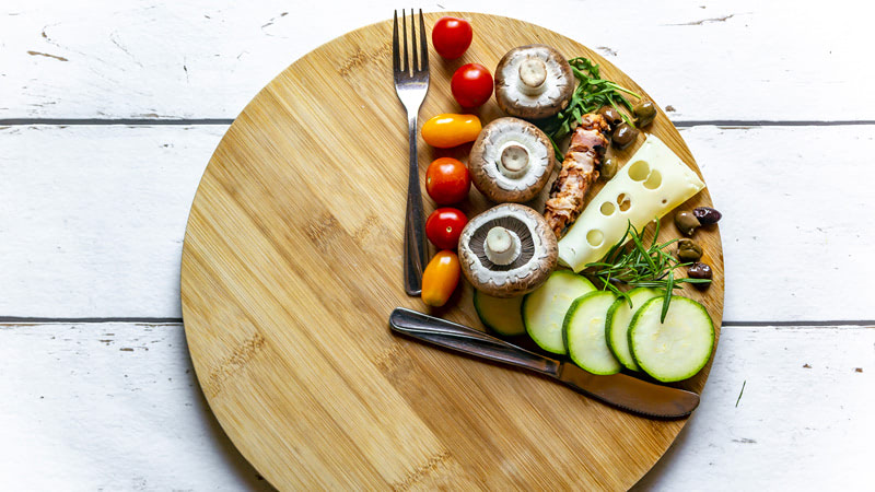 Быстро похудеть поможет интервальная диета