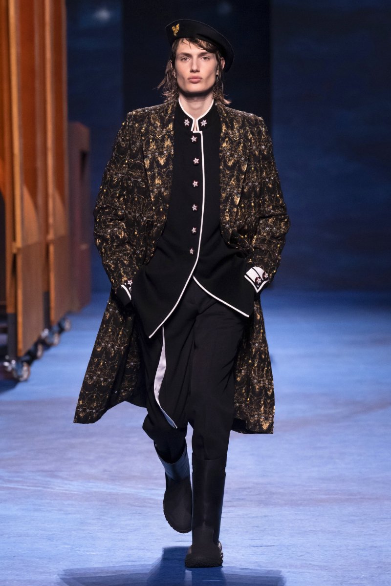 Принт мужской одежды осень 2021