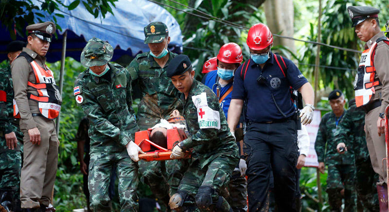Спасение детей из пещеры Таиланда