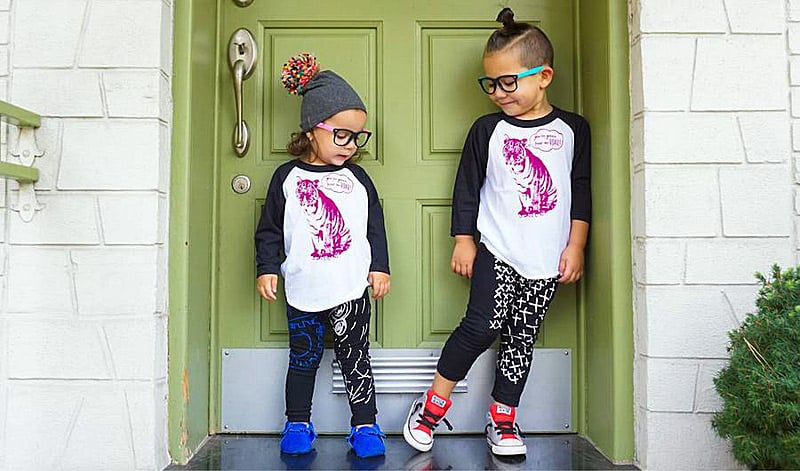 Детские яркие футболки и майки