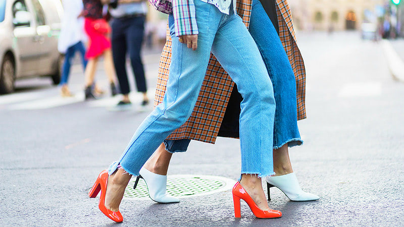 Модные женские джинсы бойфренды