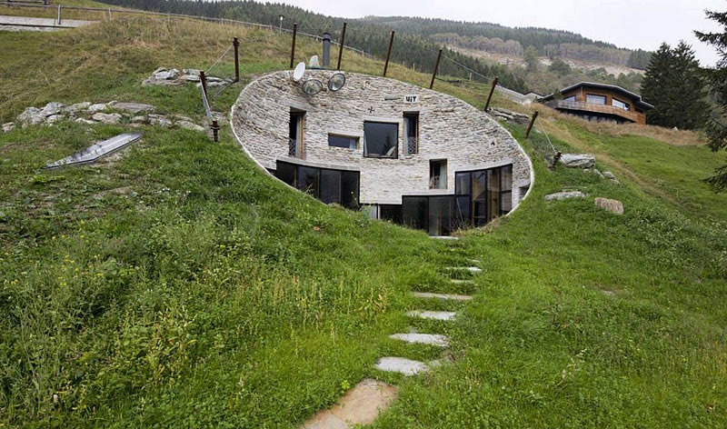 Экологичное жилье — подземный дом