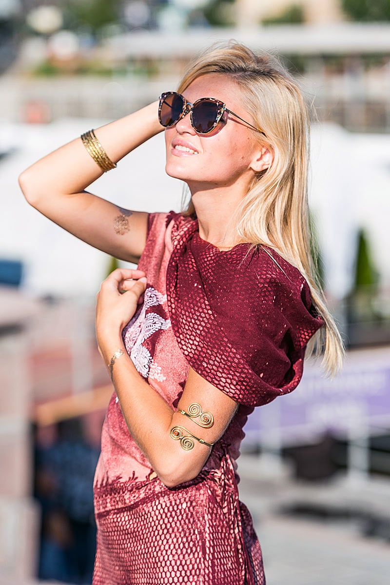 Красивая этническая одежда