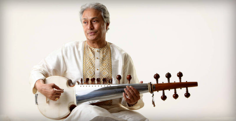 Этнический инструмент сарод