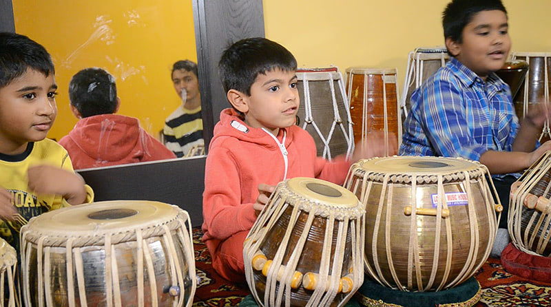 Этнический инструмент табла