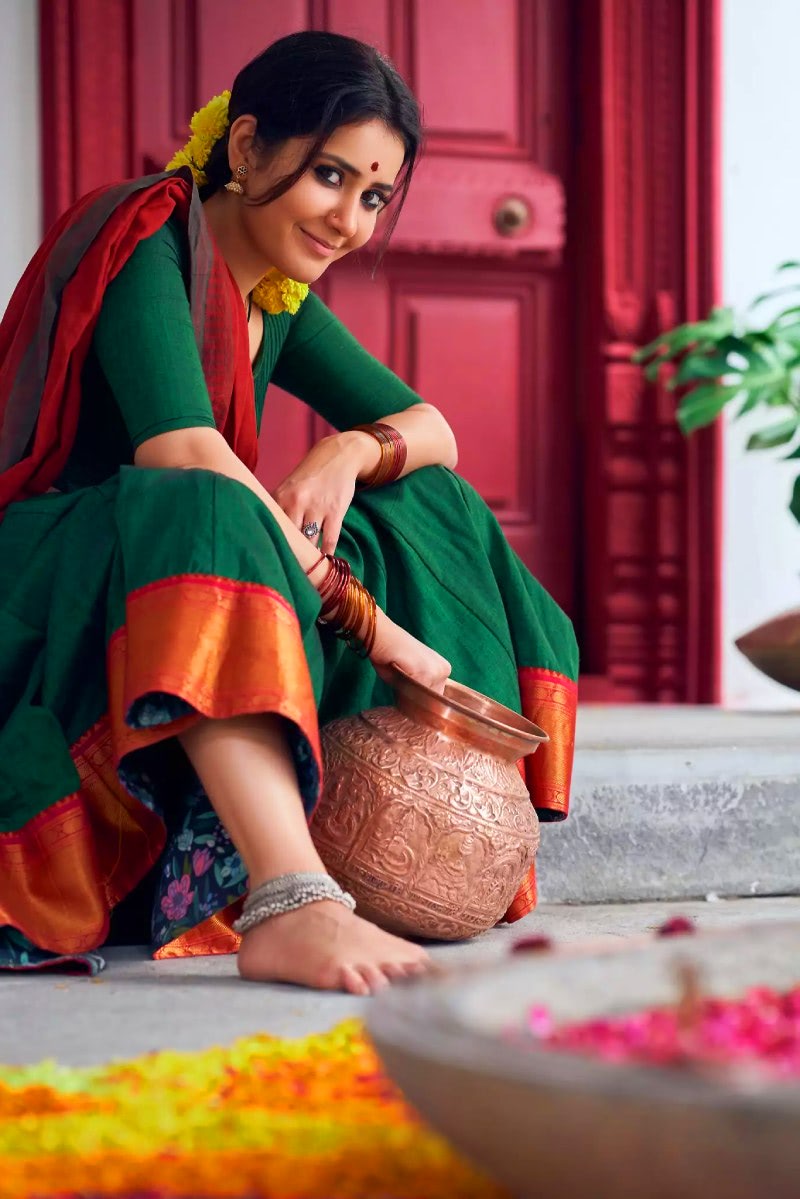 Женская одежда сари