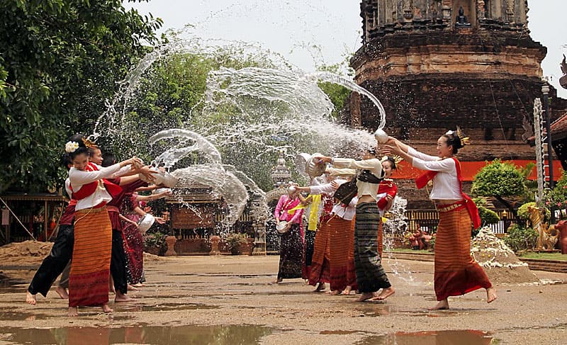 Событие апреля — Новый год в Таиланде
