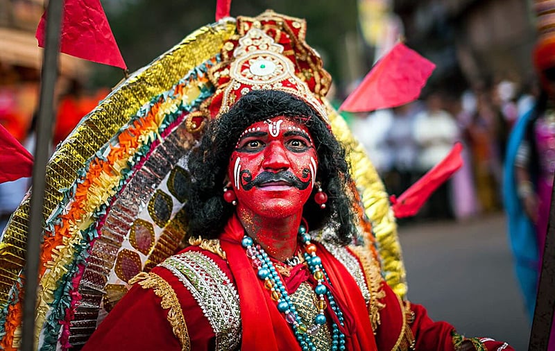 Фестиваль Шигмо в Гоа в марте