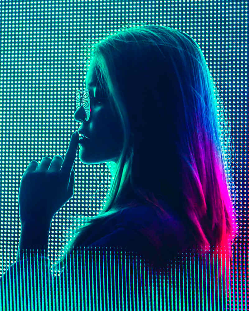 Флуоресцентная светящаяся в темноте одежда