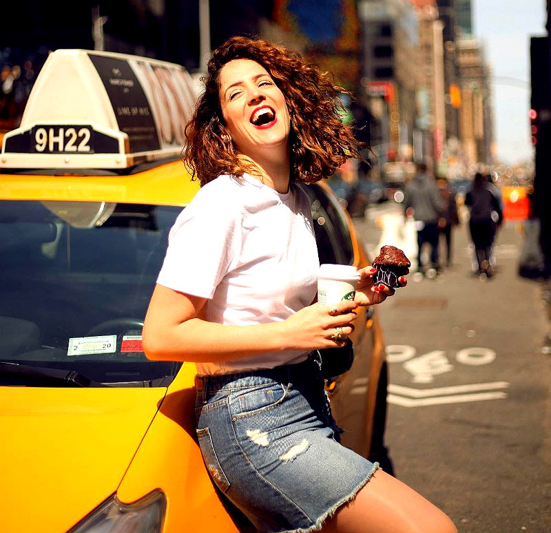 Красивая футболка