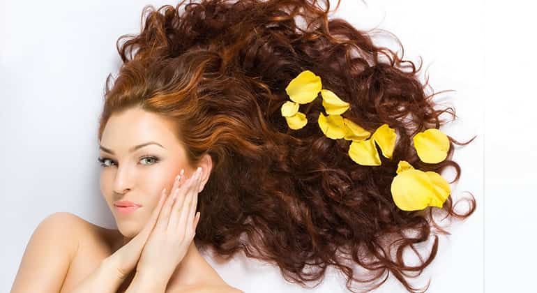 Волосы окрашенные индийской хной