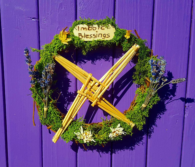 Имболк: крест