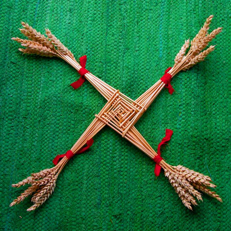 Имболк: святой крест