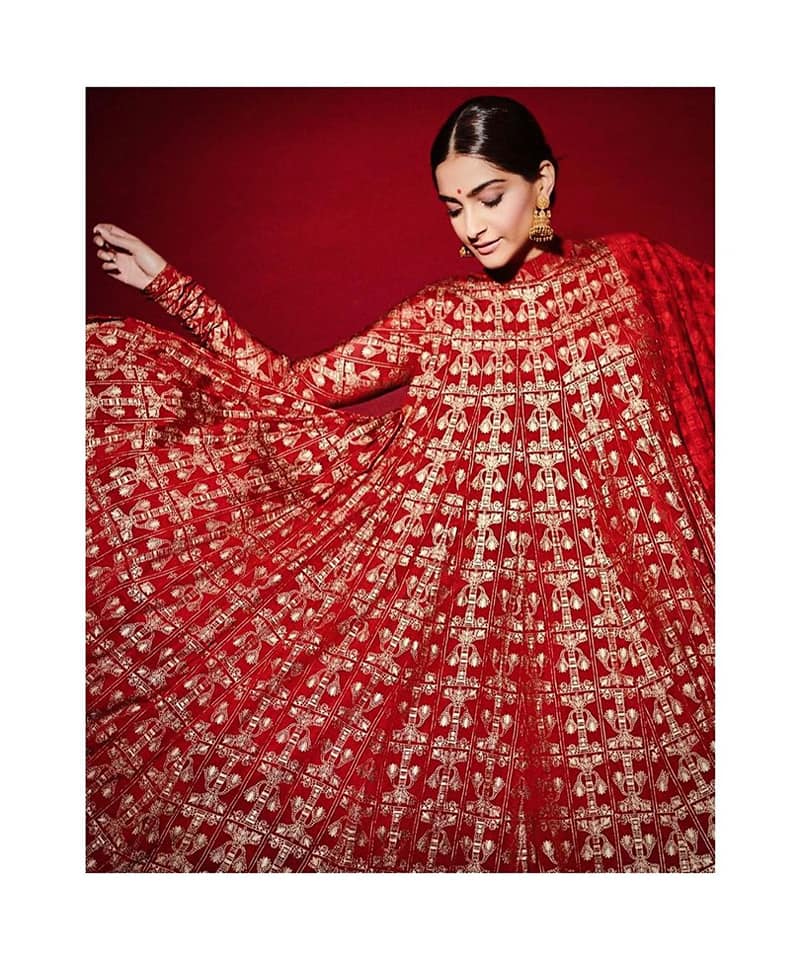 Эксклюзивные наряды для Vogue India