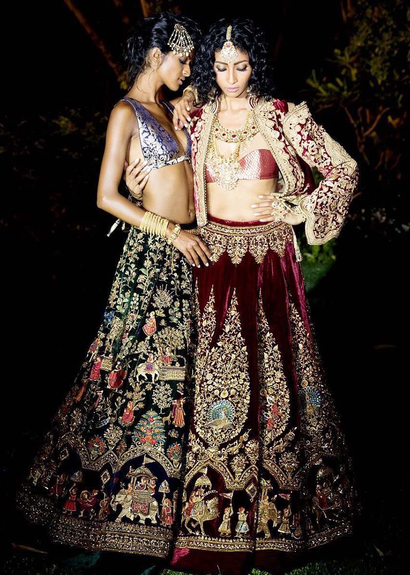 Rohit Bal вместе с моделями