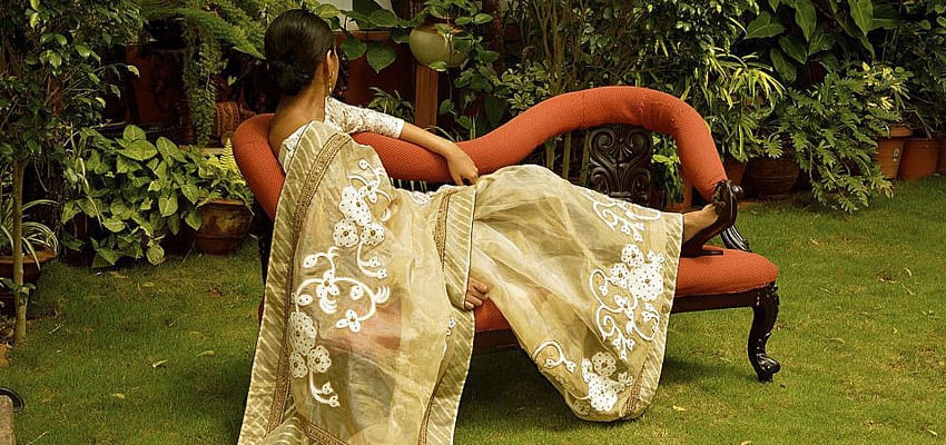 Индийское сари с аппликацией