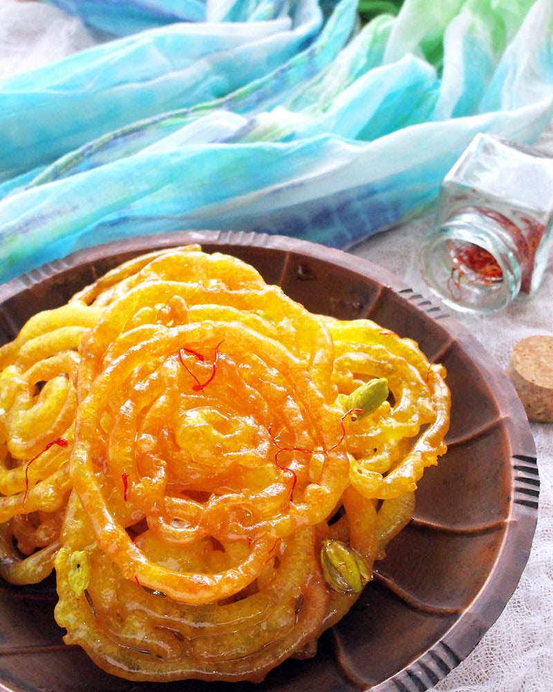 Индийская сладость джалеби