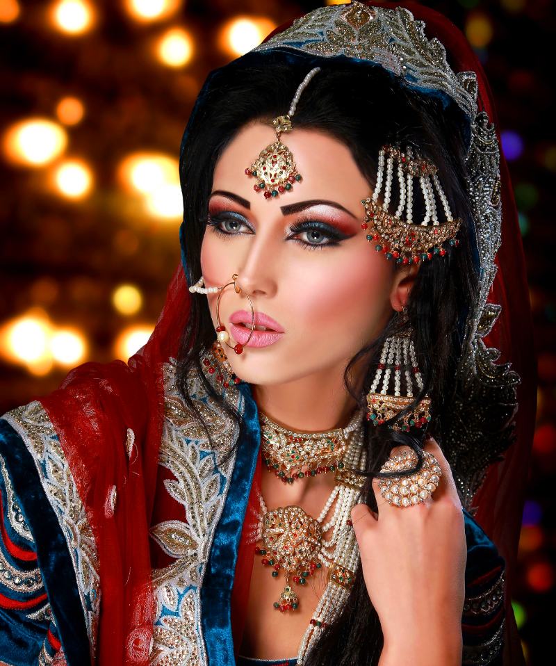 Макияж глаз индианок