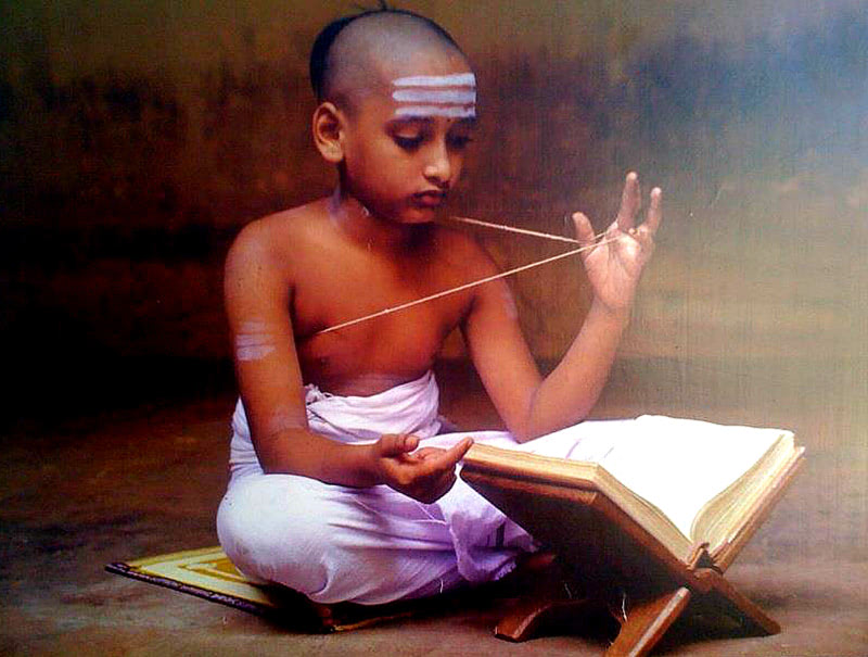 Ребенок касты брахманов