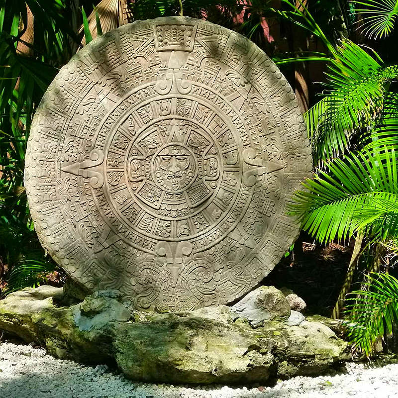 Конец света и Майя