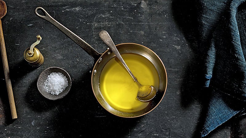 Масло гхи дает священная корова