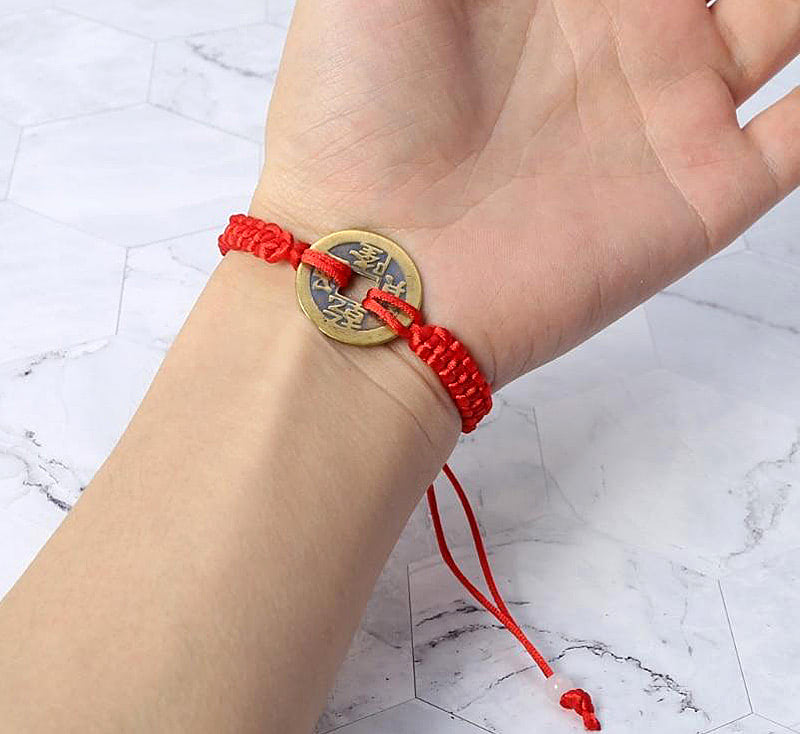 Красная нитка китайская