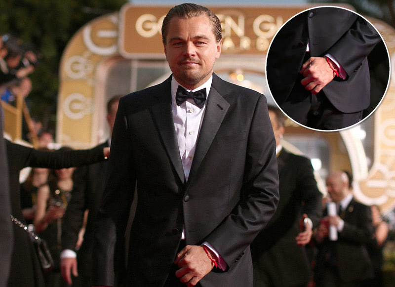 Красная нитка на запястье Леонардо ди Каприо