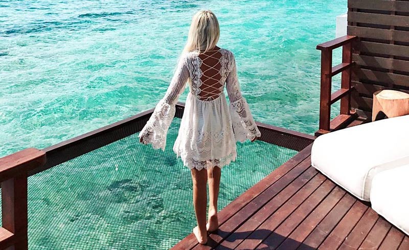 Кружевное платье белое