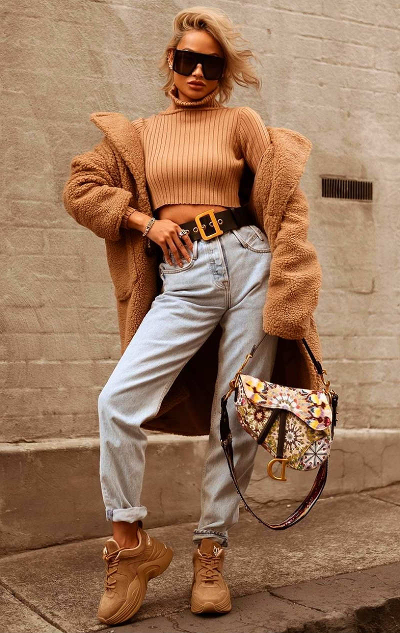 Модный цвет песочный