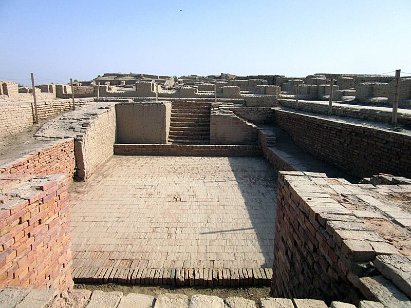 Стены Мохенджо-Даро