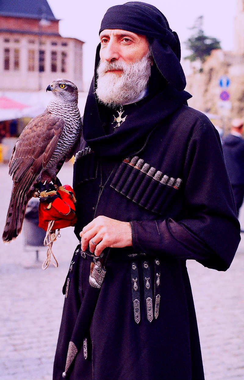 Грузинский национальный костюм мужчин