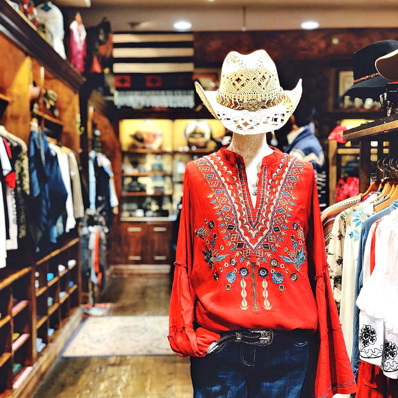 Рубашки бохо с вышивкой