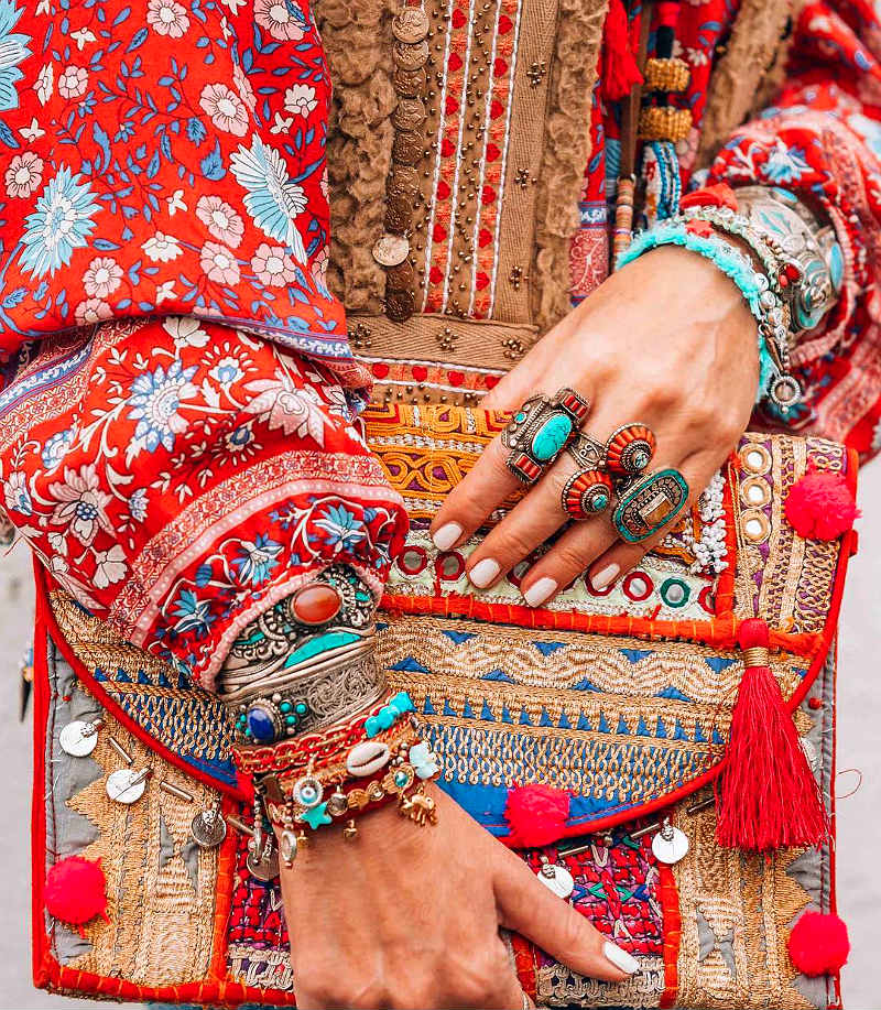 Бохо одежда — цветочная вышивка