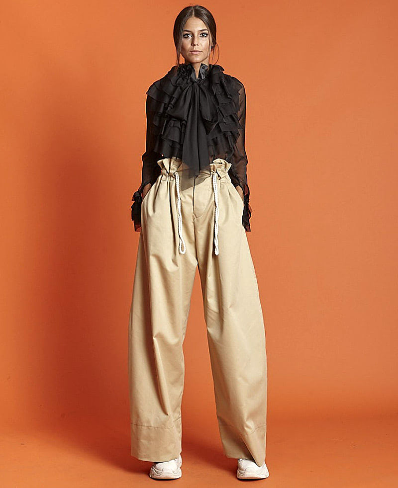 Одежда оверсайз — брюки