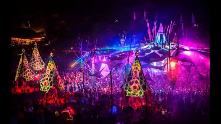 Ночные развлечения на OZORA