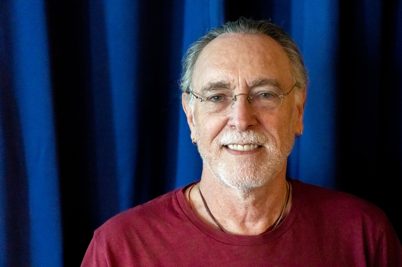 Певец Индии Krishna Das