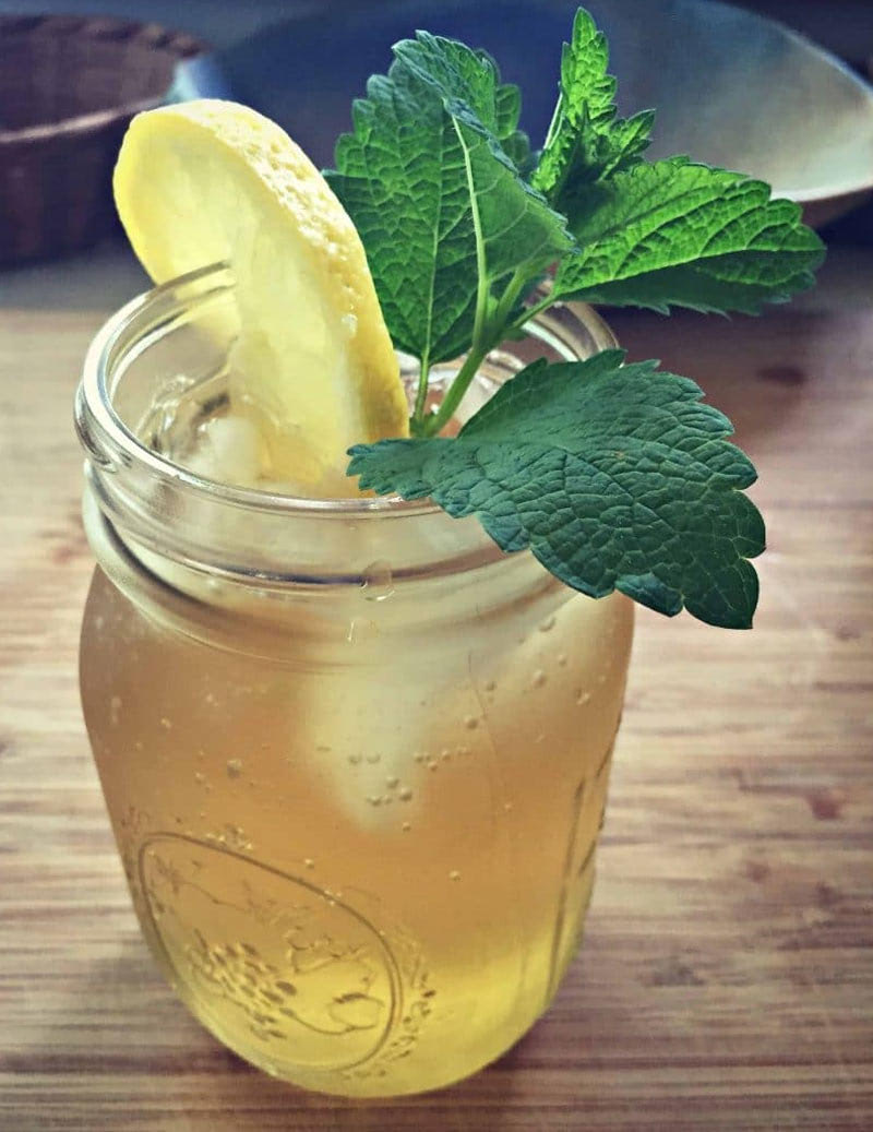 Рецепт июня — холодный мятный чай
