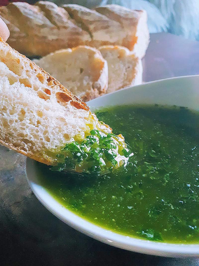 Рецепт мая — пикантный соус моретум