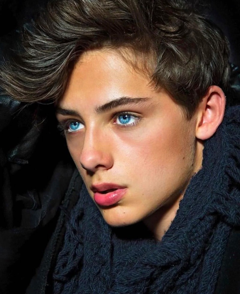 Уильям Франклин-Миллер красивый ребенок