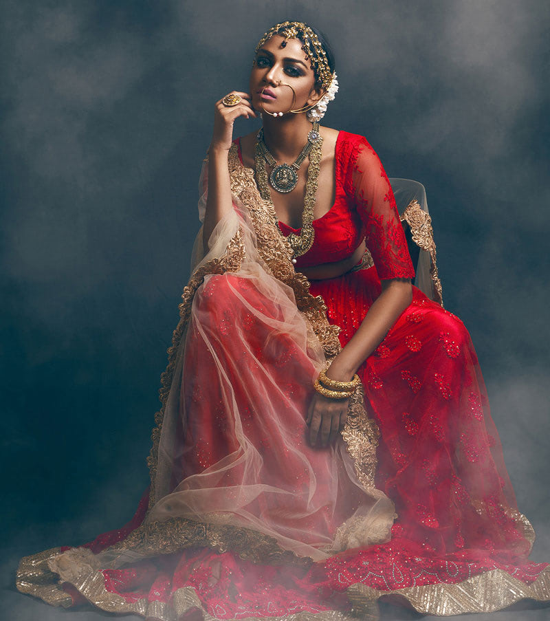 Шрингар — комплект индийских украшений