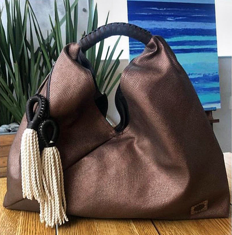 Сумка хобо в стиле бохо