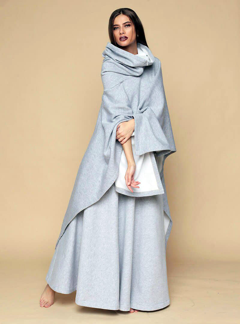 Длинное теплое платье из трикотажа